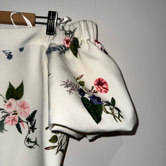 Ever New floral off shoulder dress - Picture 4 of 11